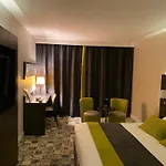 Western Palais Des Congrès 4* Évreux