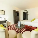 Hotel Western Palais Des Congrès 4*