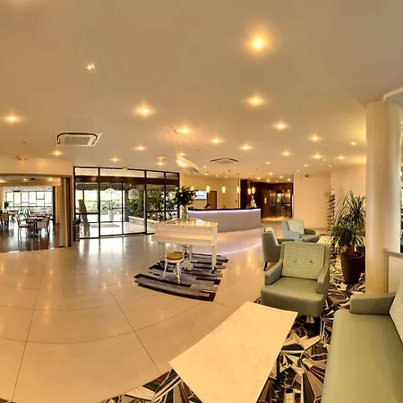 Szálloda Western Palais Des Congres 4*