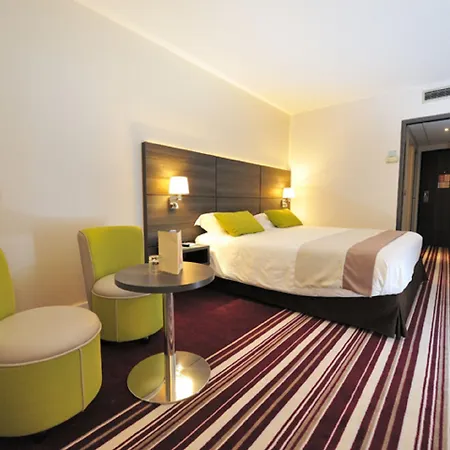 Western Palais Des Congrès 4*
