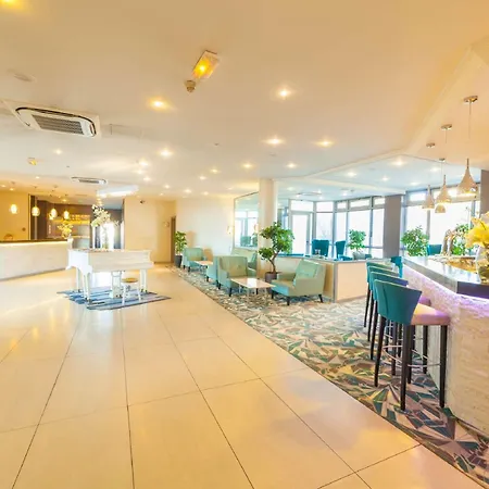 Western Palais Des Congres Szálloda Évreux