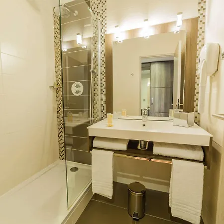 Western Palais Des Congres Hotel 4*