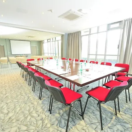 Western Palais Des Congres 4* Évreux