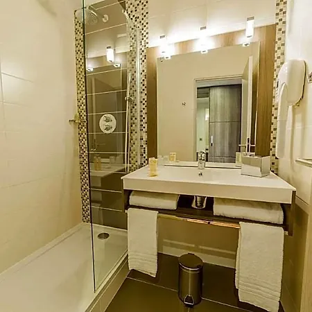Hotel Western Palais Des Congrès 4*