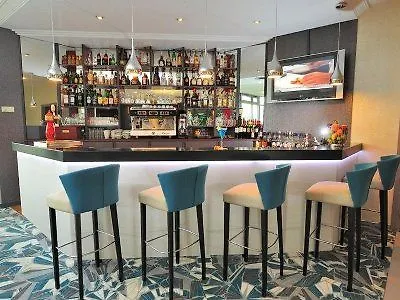 Western Palais Des Congres Szálloda