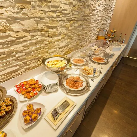 Western Palais Des Congres Szálloda